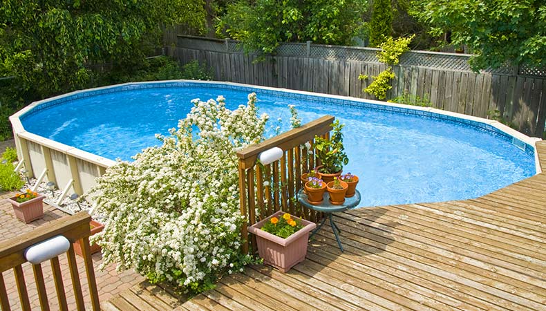 piscine in legno: una soluzione dal grande fascino, resistente e elegante