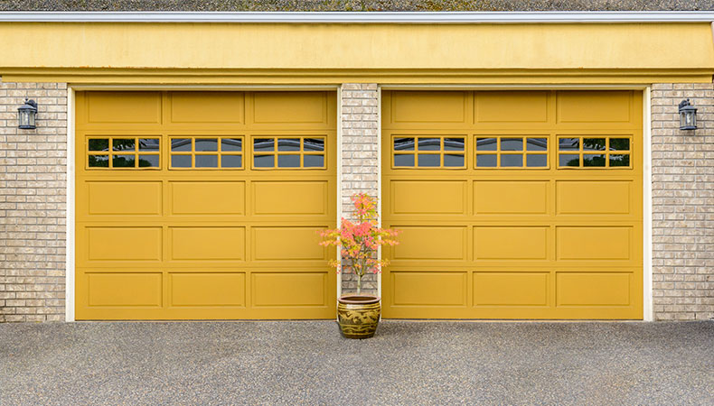 I serramenti per garage sono tra i sistemi di chiusura maggiormente attrezzati la protezione della casa.