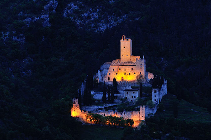 Gruppo Made e FAI insieme per la cura e la manutenzione del Castello di Avio