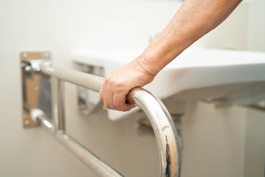 Qual è la normativa per bagno disabili